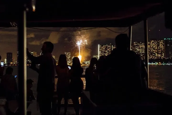 Fireworks-Tour-image-14