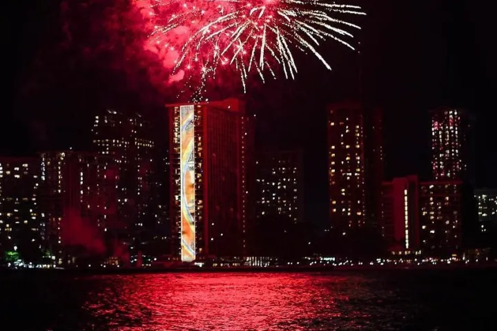 Fireworks-Tour-image-18