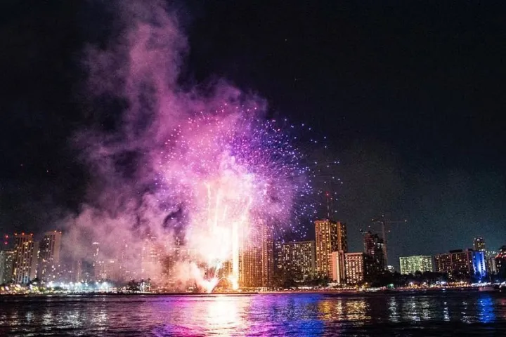 Fireworks-Tour-image-21