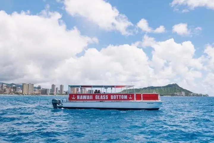 Private-Boat-Charter-image-1