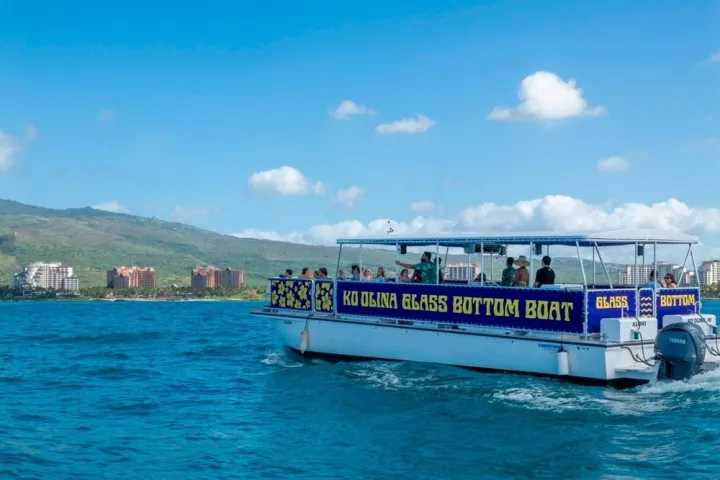 Private-Ko-Olina-Glass-Bottom-Boat-Charter-image-2